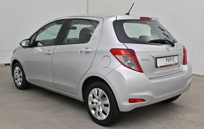 Toyota Yaris cena 34800 przebieg: 103000, rok produkcji 2014 z Poznań małe 301